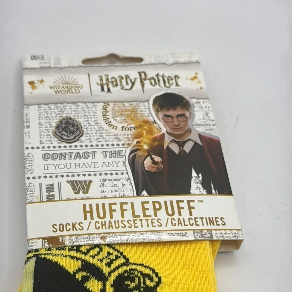 Warner Bros. Hufflepuff Yellow Socks